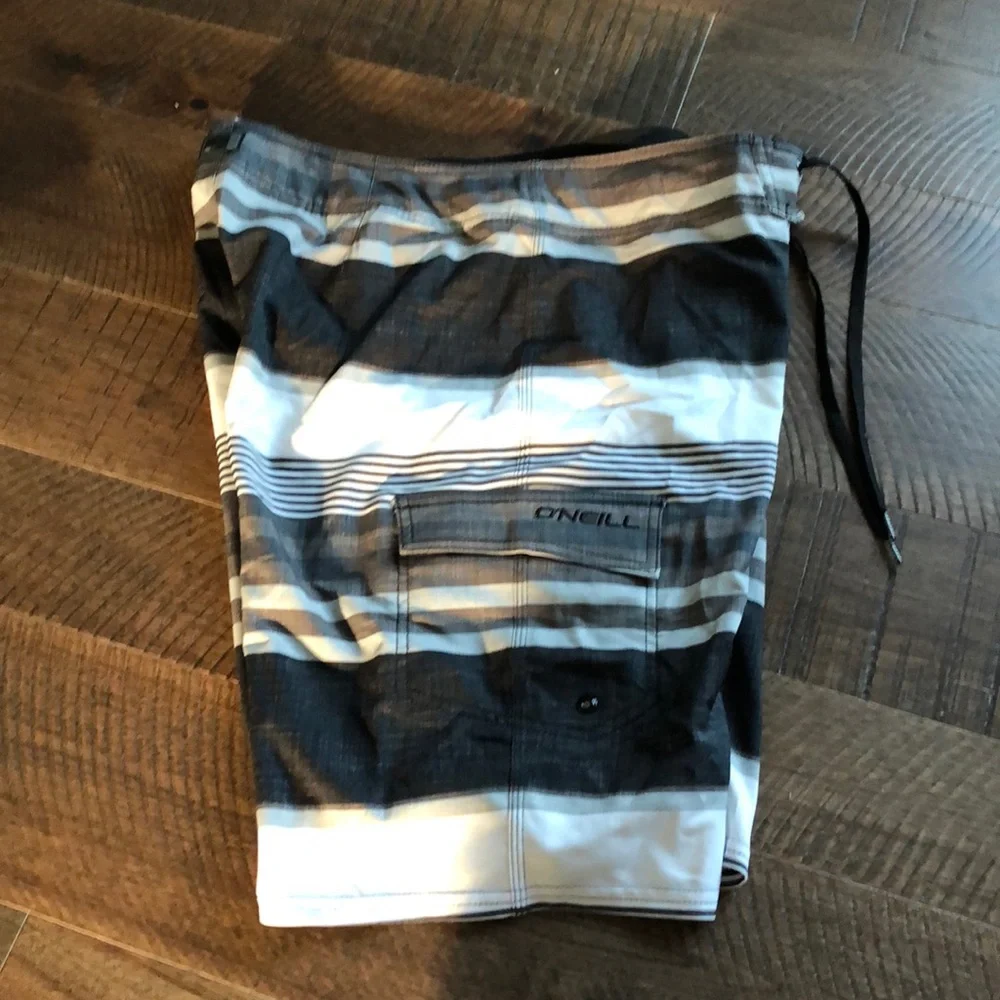 NWOT O’Neill Swimming Trunks